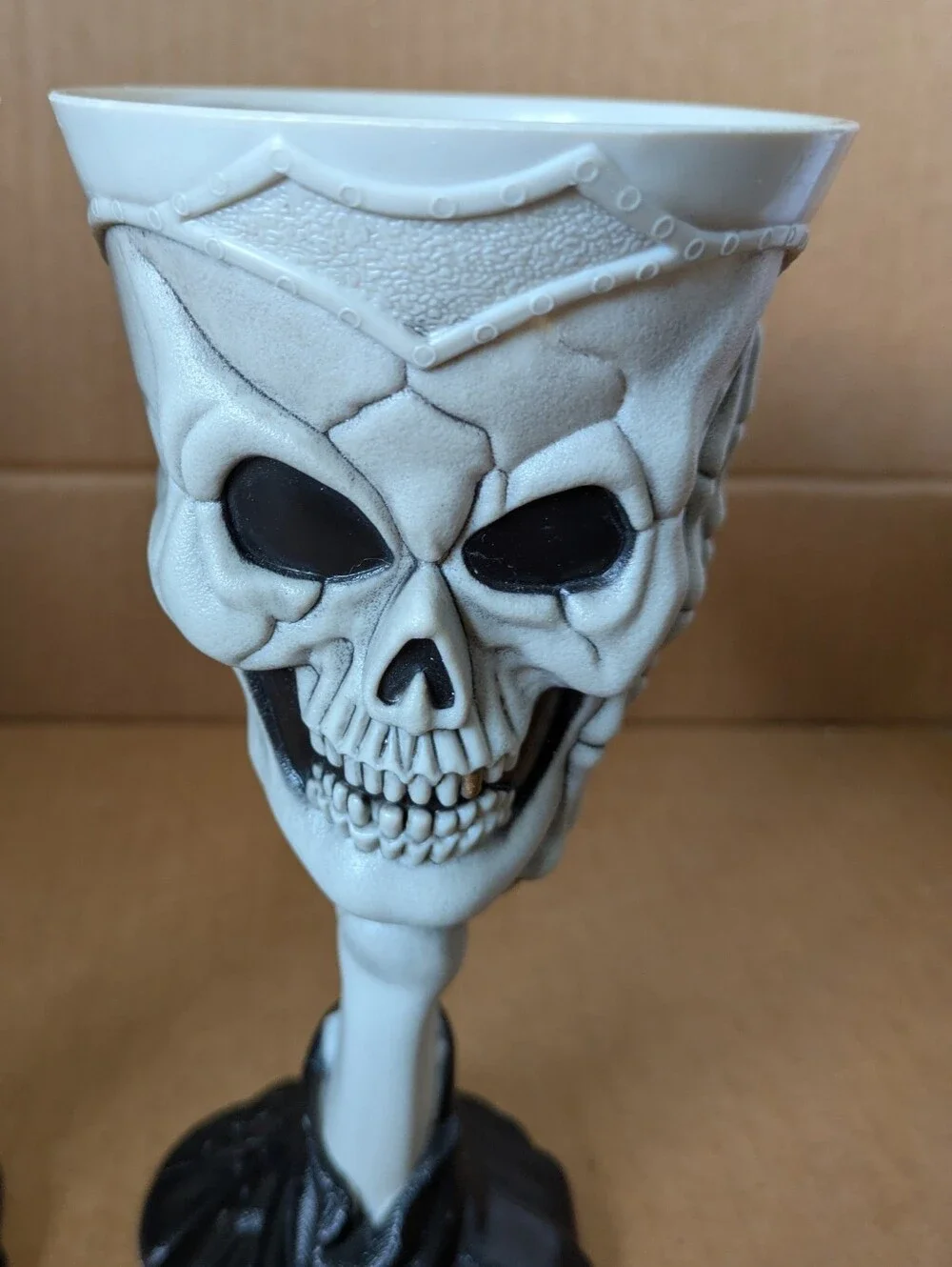 Skull Goblets Wine Glasses Set White and Black Gothic Chalices